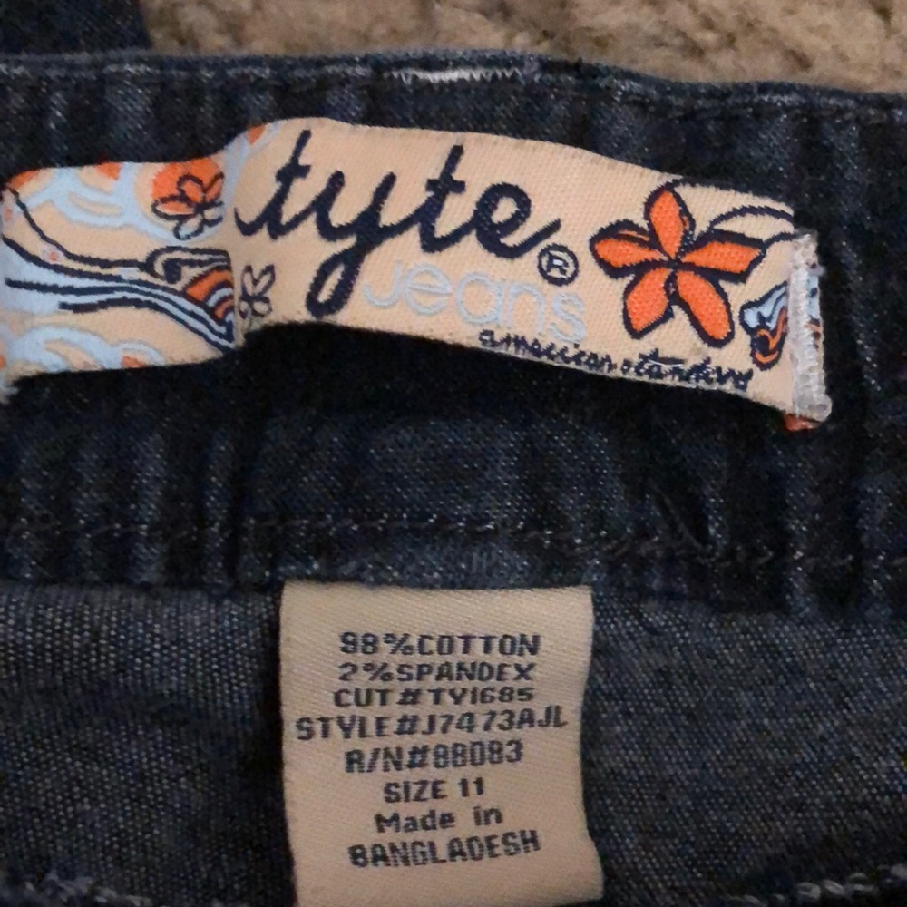 Jeans - Picture 3 of 4